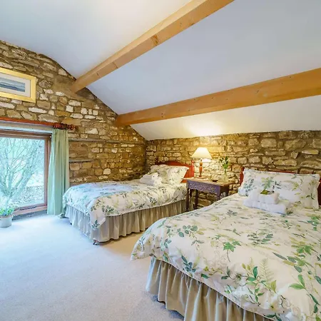 2 Bed In Sedbergh 57641 Holiday home