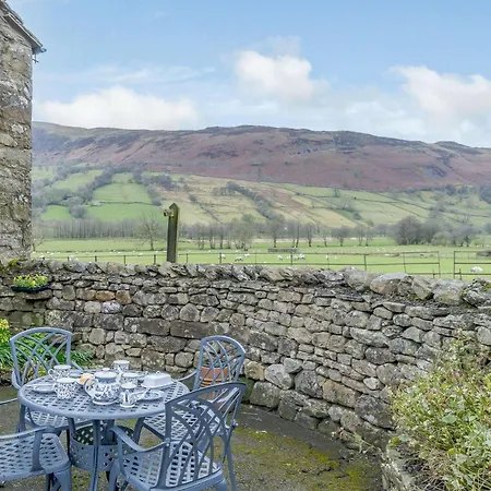 2 Bed In Sedbergh 57641 Dent